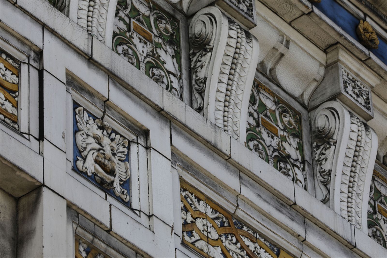 A Closer Look: The once-splendid Beaux-Arts Broadway Theatre